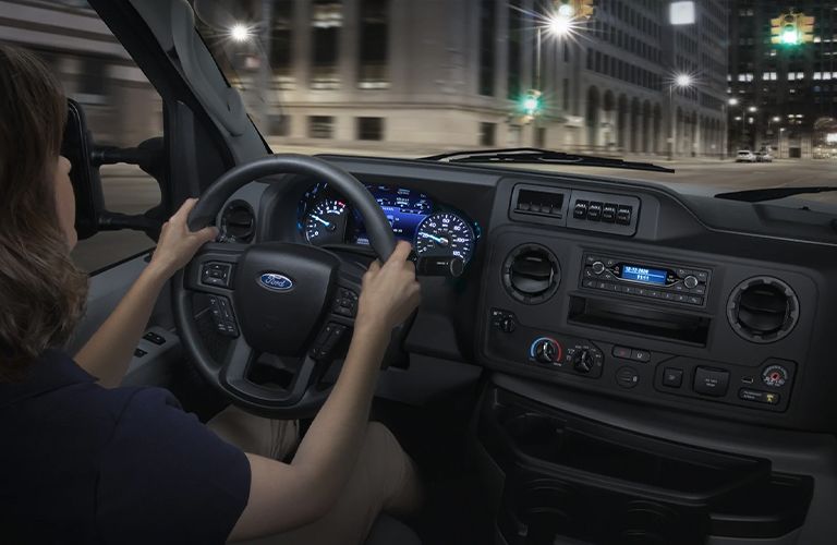 2021-Ford-Eseries-Cutaway_B_o