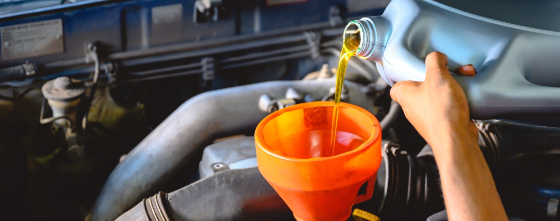 Regular Oil Changes Keep the Engine Protected