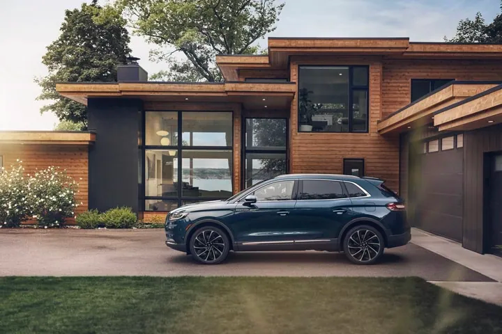 2023 LINCOLN NAUTILUS EXTERIOR