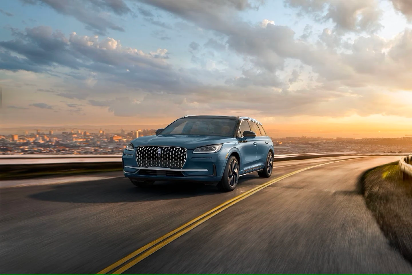 2023 LINCOLN CORSAIR GRAND TOURING EXTERIOR