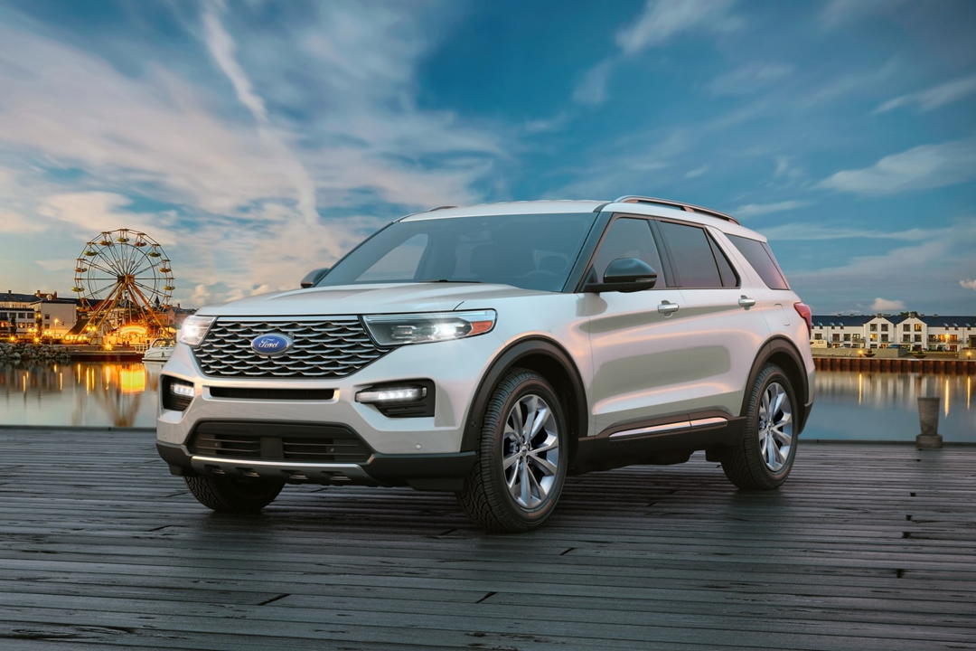 2021 Ford Explorer Silver Exterior