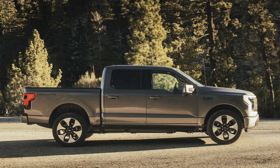 Ford F-150 Lightning commercial