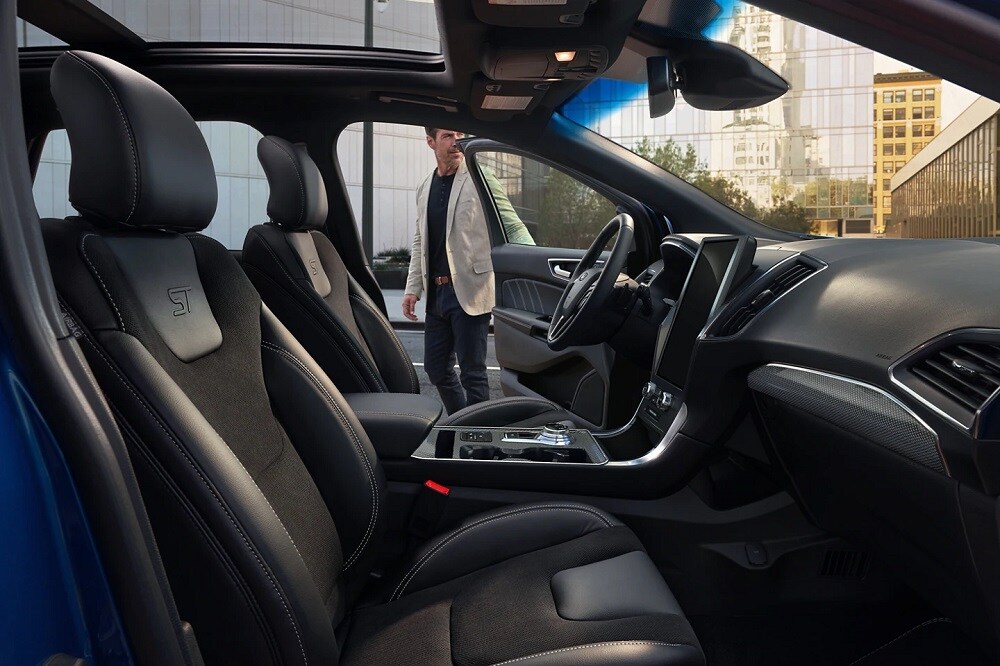 2022 Ford Edge Interior